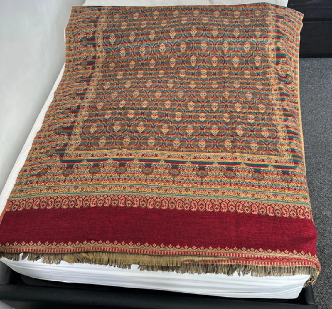 Reversible Wool Blend Shawl - Beige with Red Pattern