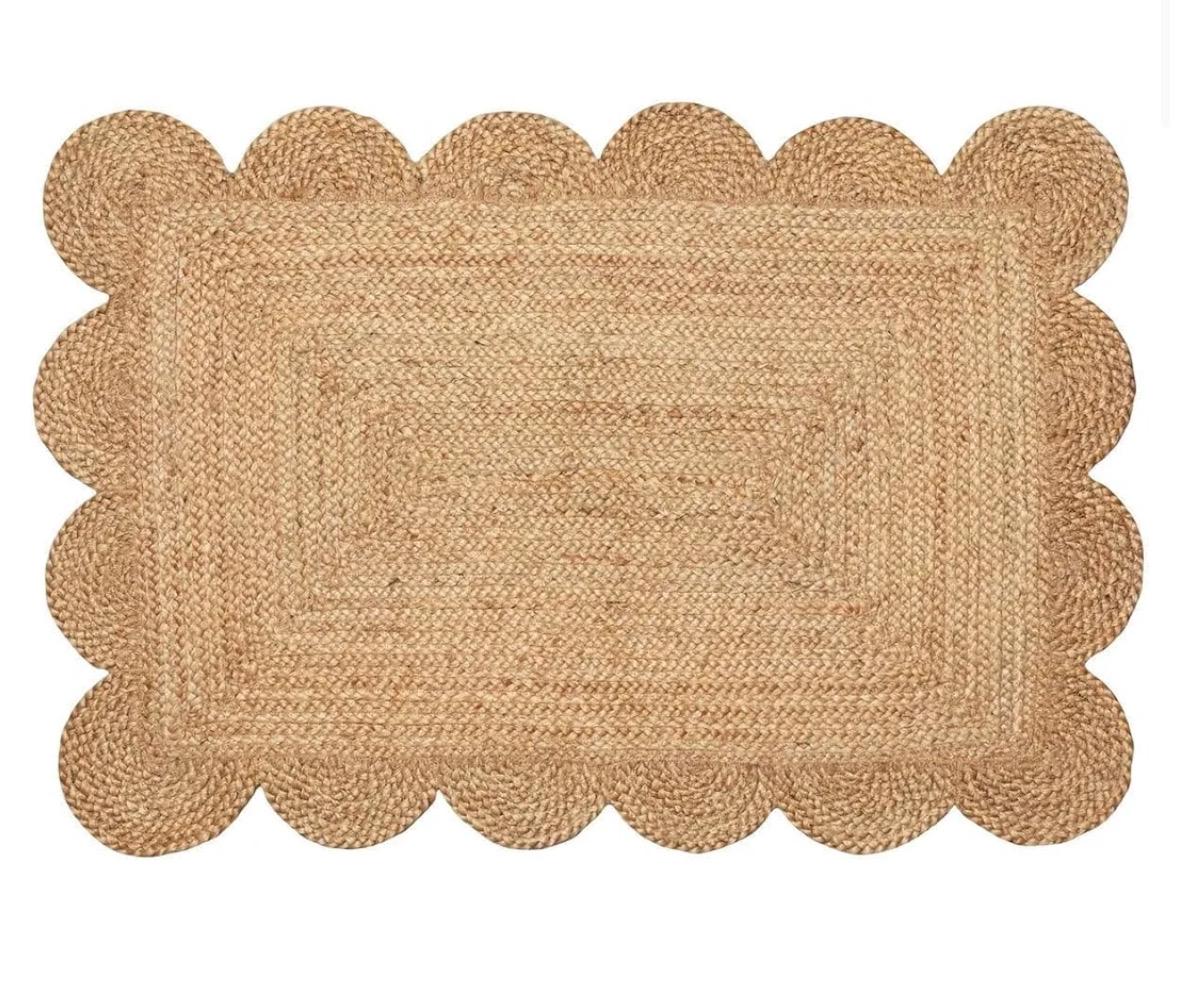 Handmade Natural Jute Scalloped Mat | Handwoven Rustic Table Mat | Boho Farmhouse Decor | Eco-Friendly Braided Jute Accent