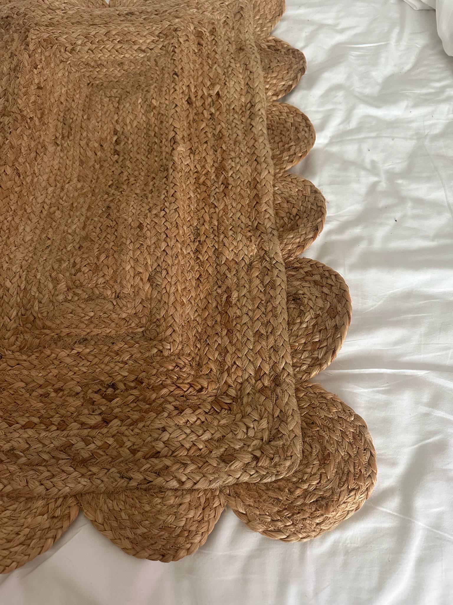 Handmade Natural Jute Scalloped Mat | Handwoven Rustic Table Mat | Boho Farmhouse Decor | Eco-Friendly Braided Jute Accent
