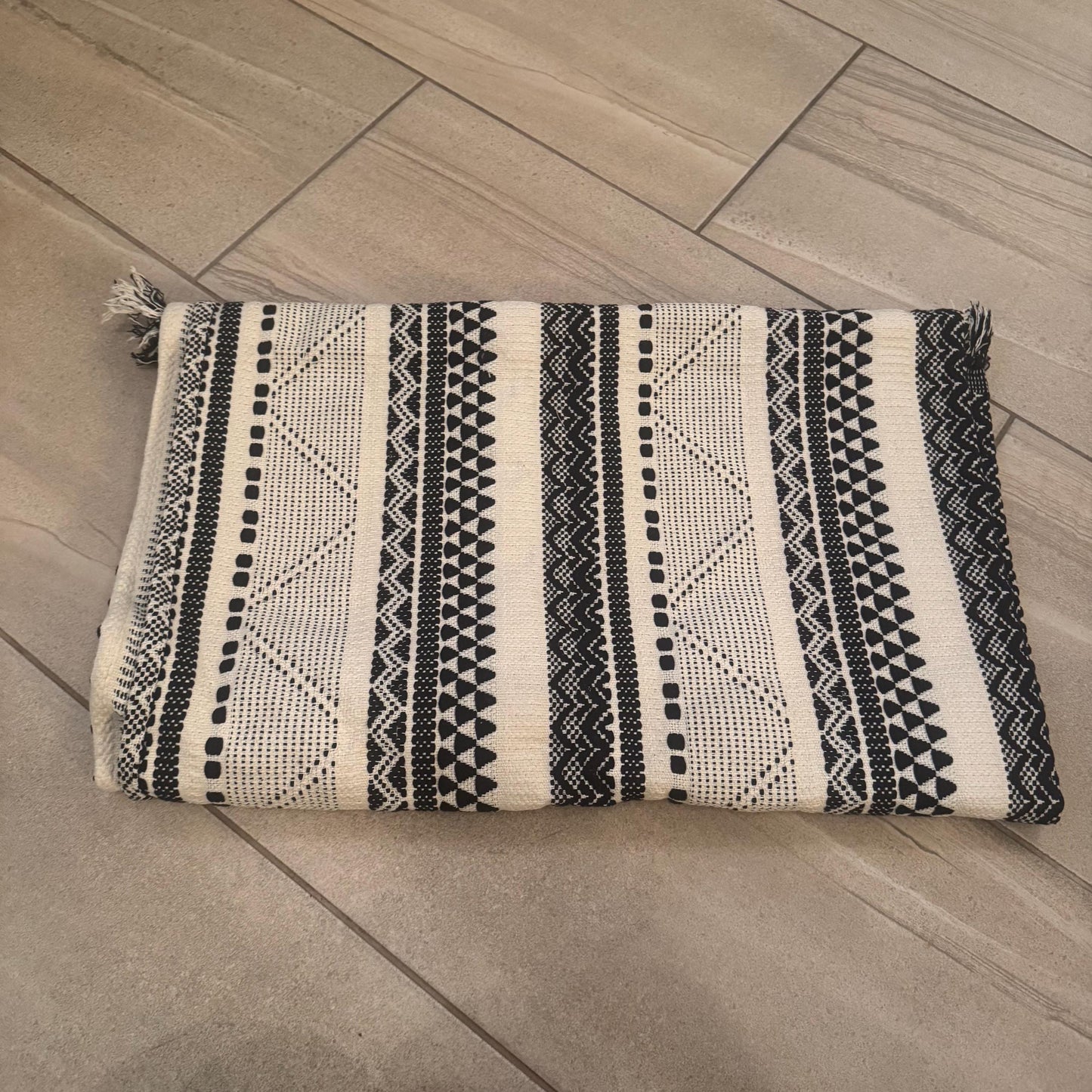 Boho Black & White Throw Blanket 6ft x 5ft • Large Woven Geometric Throw • Minimalist Scandi Decor • Neutral Sofa Bed Blanket • Boho Home