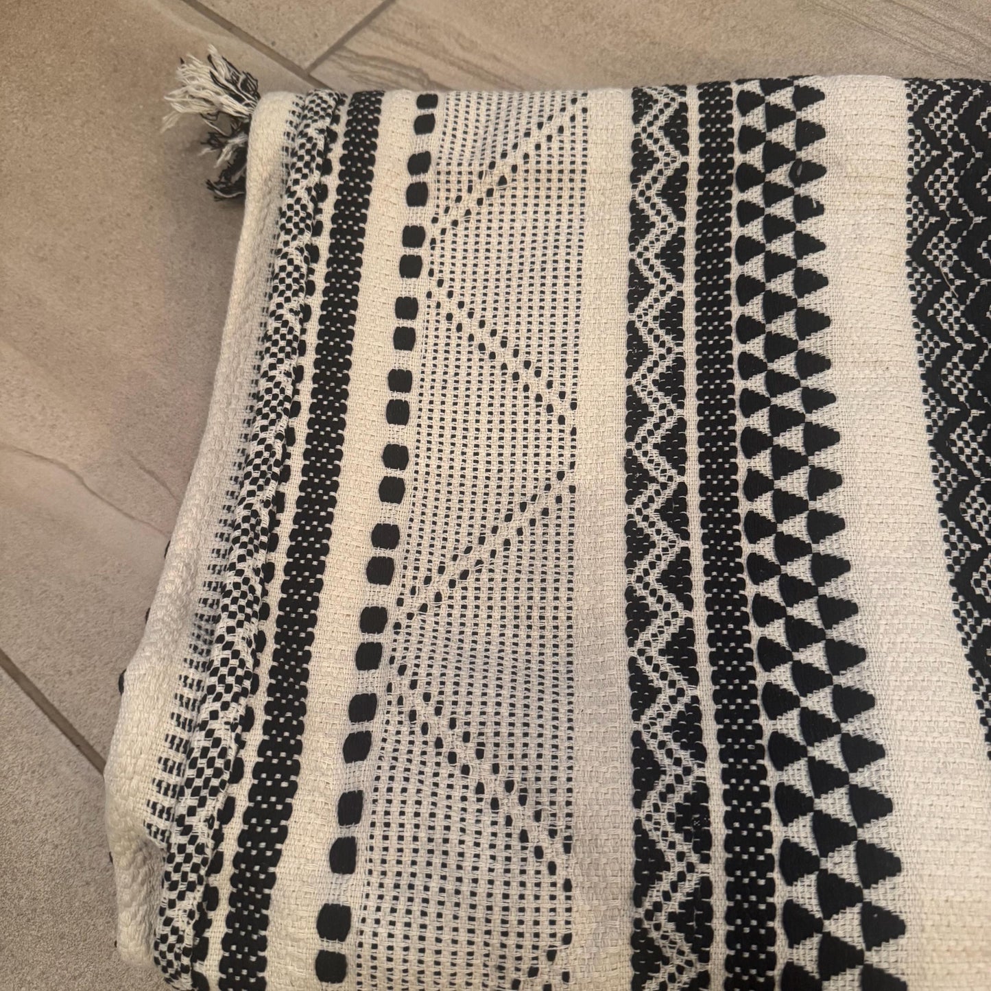 Boho Black & White Throw Blanket 6ft x 5ft • Large Woven Geometric Throw • Minimalist Scandi Decor • Neutral Sofa Bed Blanket • Boho Home