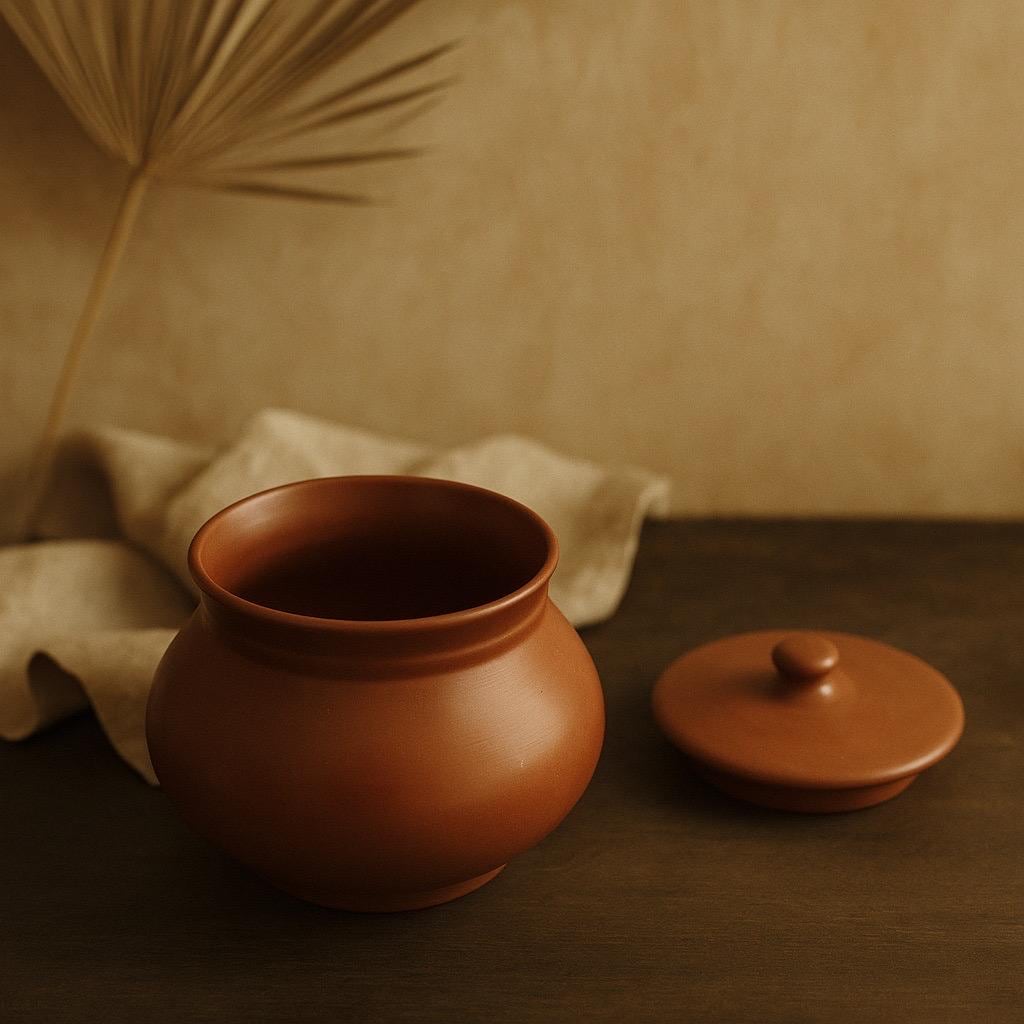 Handmade Terracotta Clay Jar with Lid – Natural Earthenware Storage Pot for Spices, Pickles, Masalas & Kitchen Décor – Eco-Friendly Rustic