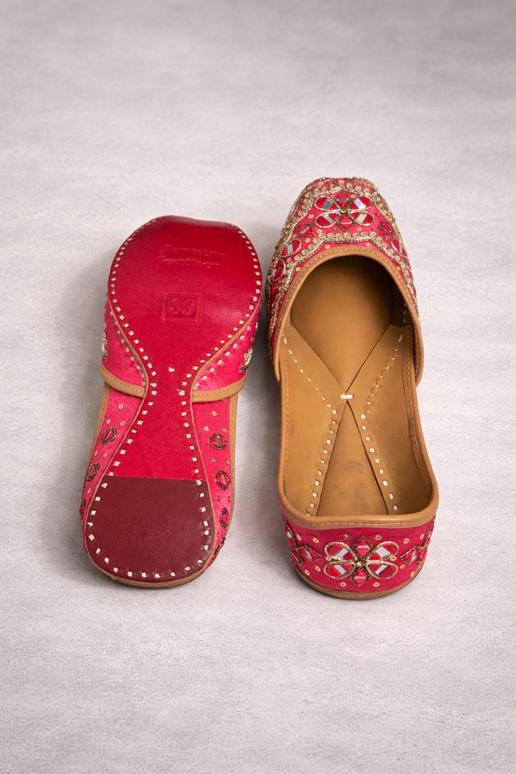 Handcrafted Punjabi Jutti for Women | Pink Mirror Work Indian Jutti | Traditional Moja Flats