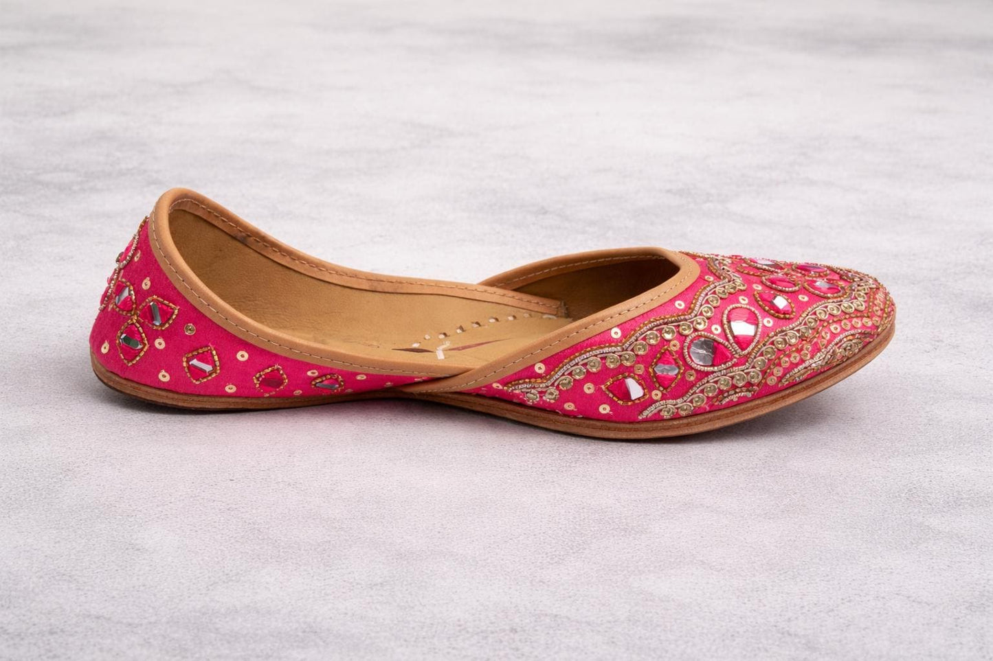 Handcrafted Punjabi Jutti for Women | Pink Mirror Work Indian Jutti | Traditional Moja Flats